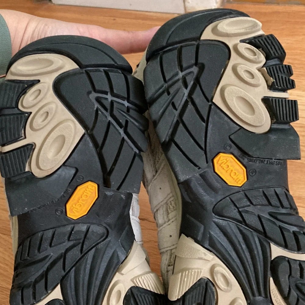 Merrell Moab 2 Vent Mid 7.5 womens - Picture 6 of 12